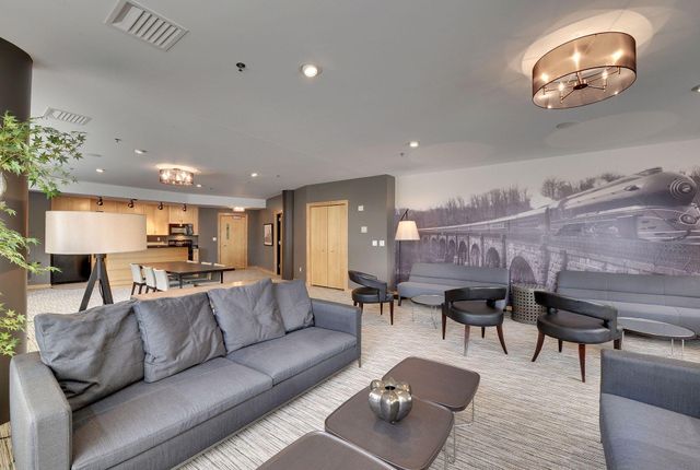 111 4th Avenue N 509, Minneapolis, MN 55401