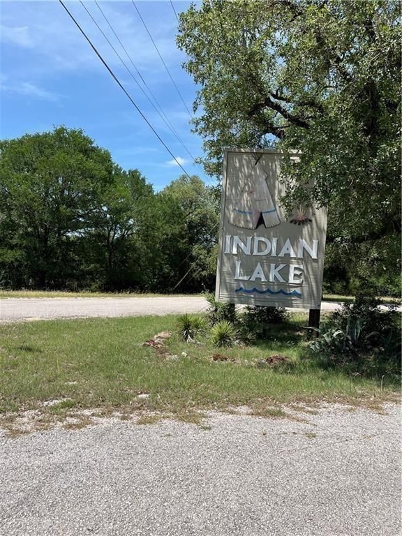 TBD Chickasaw, Smithville, TX 78957