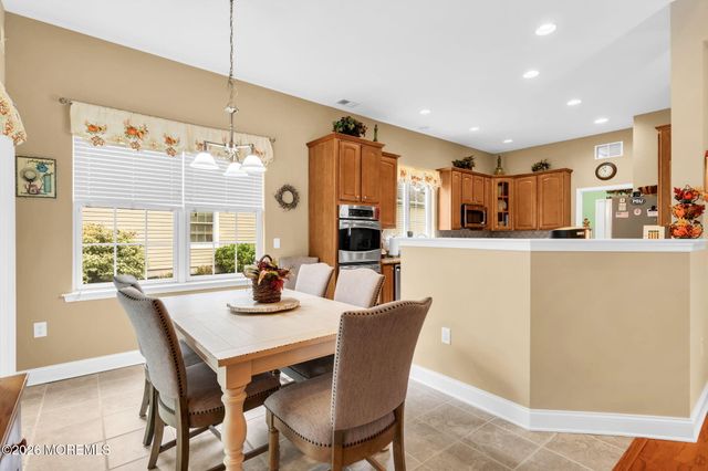 4 Cape May Court, Waretown, NJ 08758