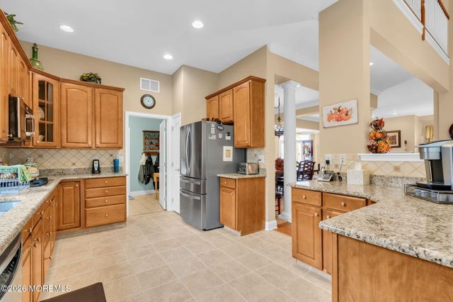 4 Cape May Court, Waretown, NJ 08758