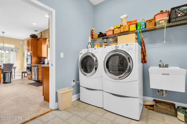 4 Cape May Court, Waretown, NJ 08758