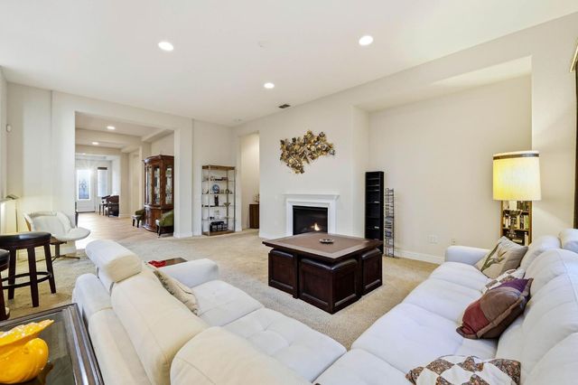 2200 Benton Loop, Roseville, CA 95747