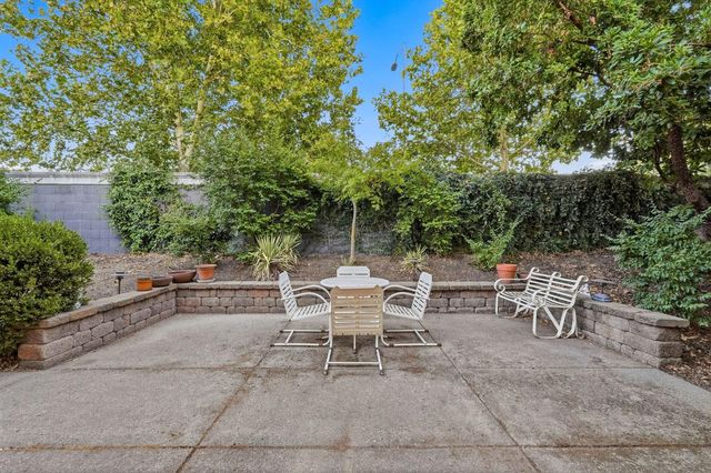 2200 Benton Loop, Roseville, CA 95747