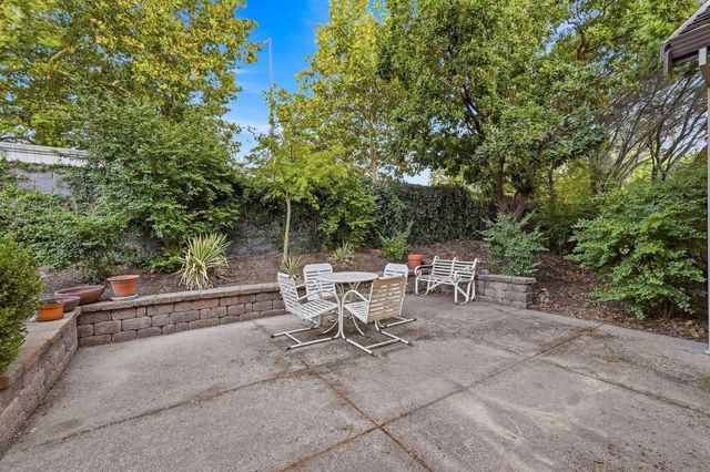 2200 Benton Loop, Roseville, CA 95747