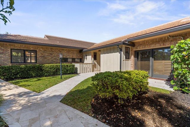 11890 SE Hill Club Terrace 104, Jupiter, FL 33469