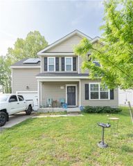 5260 Jones LN, Chesapeake, VA 23320
