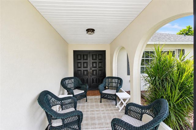1242 PINEBROOK WAY, Venice, FL 34285