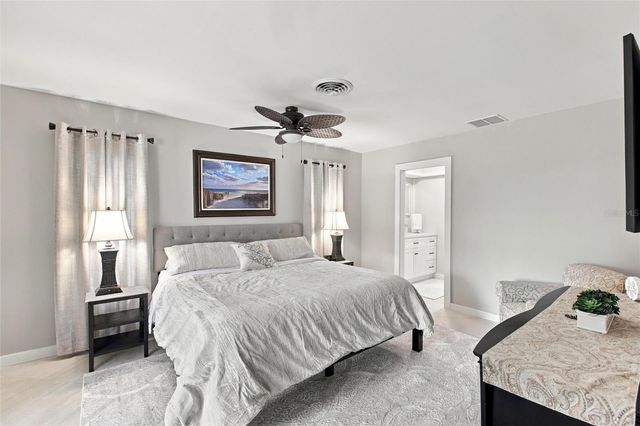 1242 PINEBROOK WAY, Venice, FL 34285