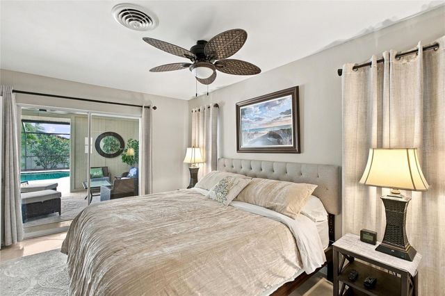 1242 PINEBROOK WAY, Venice, FL 34285