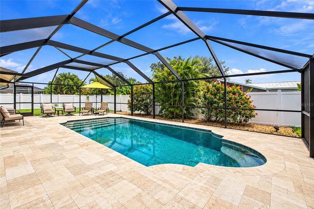 1242 PINEBROOK WAY, Venice, FL 34285