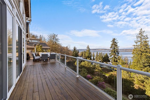 5464 Puffin Place, Blaine, WA 98230