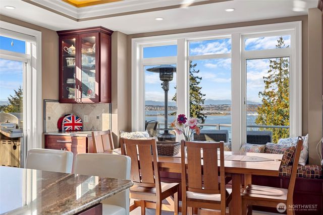 5464 Puffin Place, Blaine, WA 98230