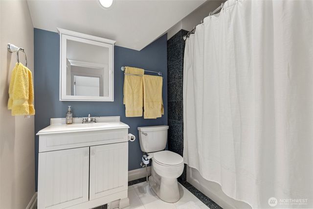 5464 Puffin Place, Blaine, WA 98230