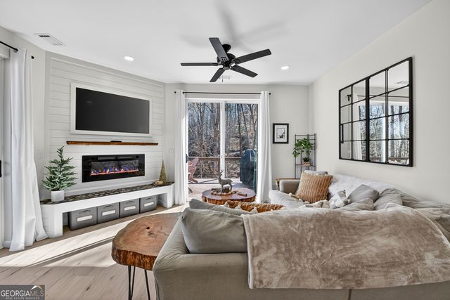 340 Chancel Circle, Ellijay, GA 30540