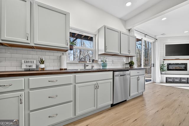 340 Chancel Circle, Ellijay, GA 30540