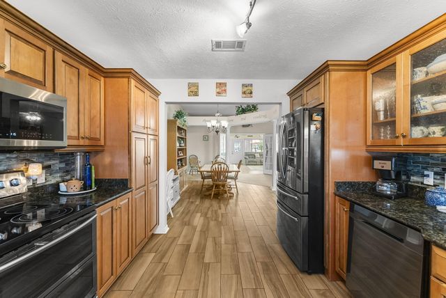 2902 Kingswood Drive, Panama City, FL 32405