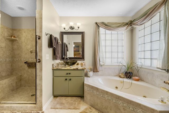 2902 Kingswood Drive, Panama City, FL 32405