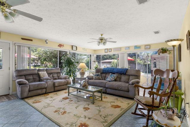 2902 Kingswood Drive, Panama City, FL 32405