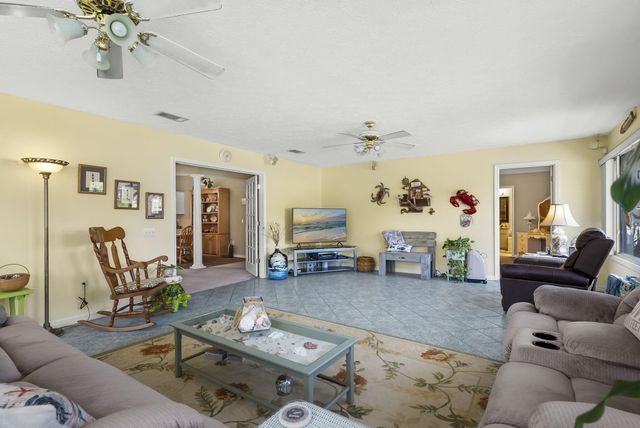 2902 Kingswood Drive, Panama City, FL 32405