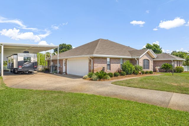 2902 Kingswood Drive, Panama City, FL 32405