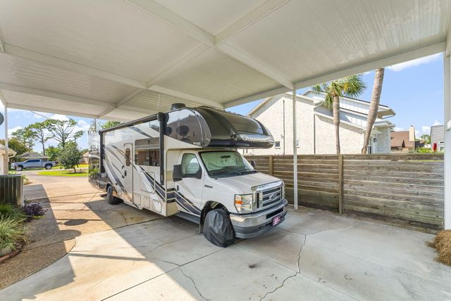 2902 Kingswood Drive, Panama City, FL 32405