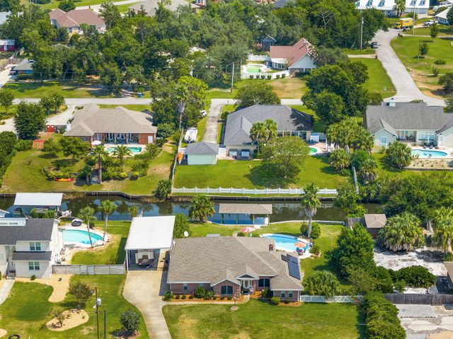 2902 Kingswood Drive, Panama City, FL 32405