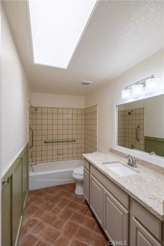 20086 Yucca Loma, Apple Valley, CA 92307
