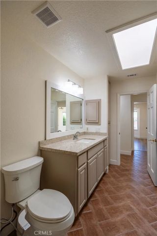 20086 Yucca Loma, Apple Valley, CA 92307