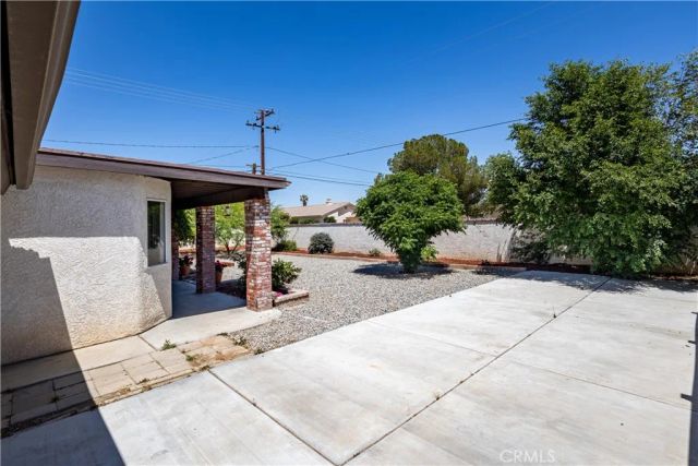 20086 Yucca Loma, Apple Valley, CA 92307