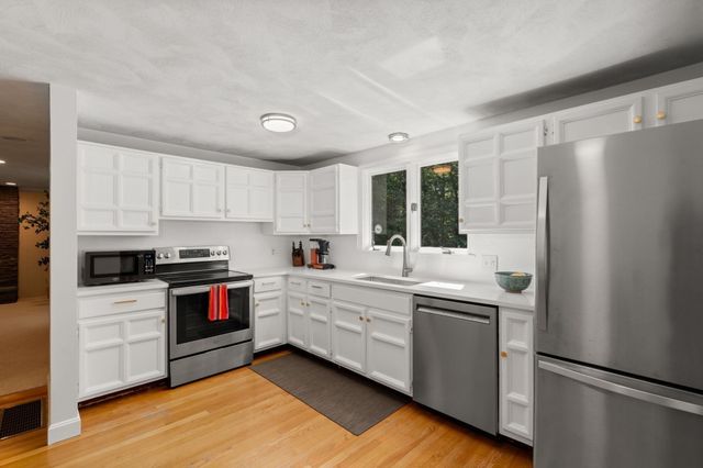 675 Gay Street, Westwood, MA 02090