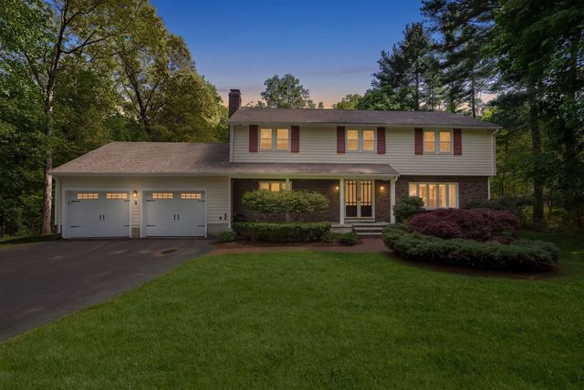 675 Gay Street, Westwood, MA 02090