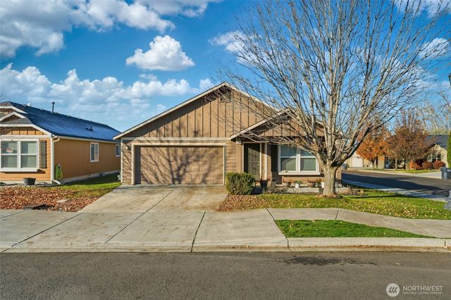 304 SW Homestead Avenue, College Place, WA 99324