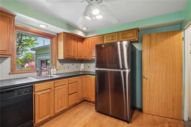 5150 Dewey Avenue, Greece, NY 14612
