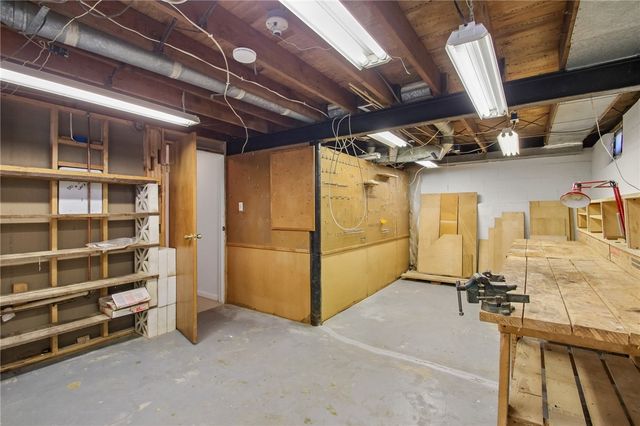 5150 Dewey Avenue, Greece, NY 14612