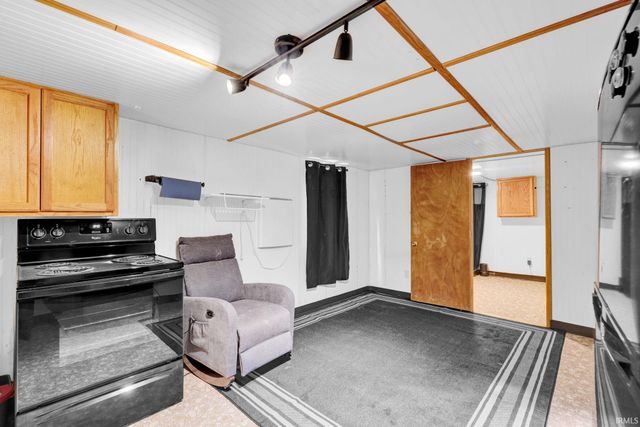 2510 Rabbitsville Road, Mitchell, IN 47446