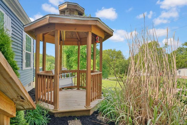 2510 Rabbitsville Road, Mitchell, IN 47446