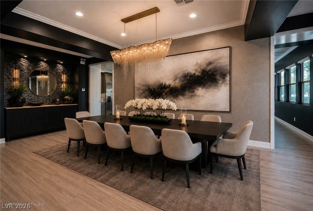 10300 Mystic Ledge Court, Las Vegas, NV 89149