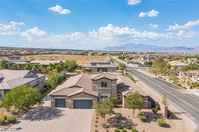 10300 Mystic Ledge Court, Las Vegas, NV 89149