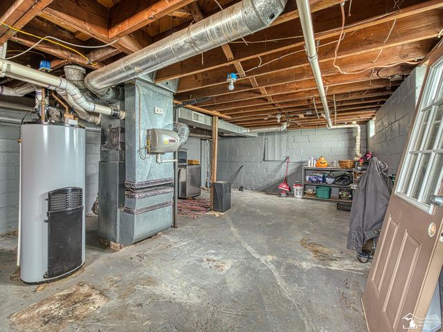 7650 S Custer Road, Raisinville Twp, MI 48161