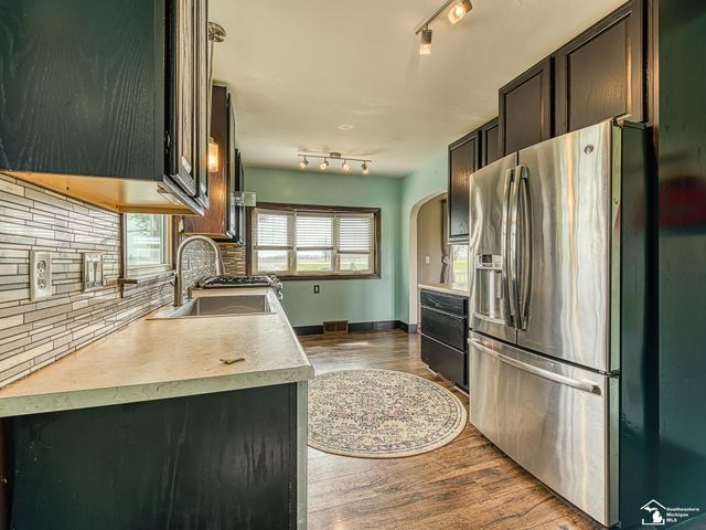 7650 S Custer Road, Raisinville Twp, MI 48161