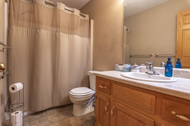 421 N Holly Drive, Buffalo, MO 65622