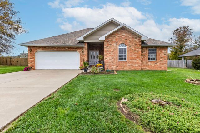 421 N Holly Drive, Buffalo, MO 65622