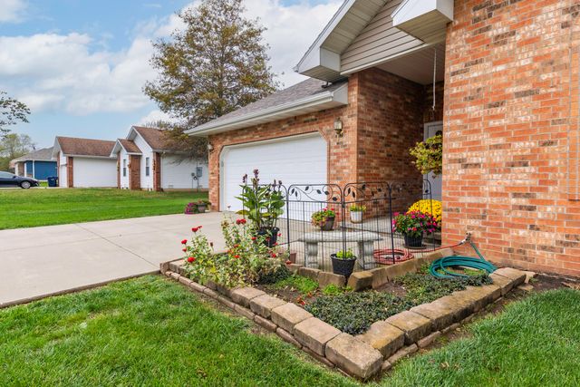 421 N Holly Drive, Buffalo, MO 65622