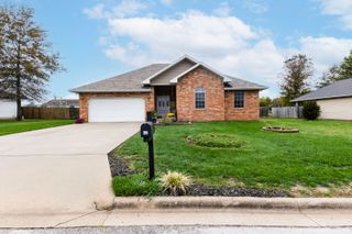 421 N Holly Drive, Buffalo, MO 65622