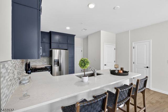 3 Sadie Cir 3105, Union Twp., NJ 07083