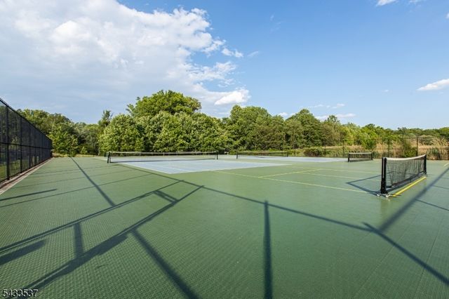 3 Sadie Cir 3105, Union Twp., NJ 07083