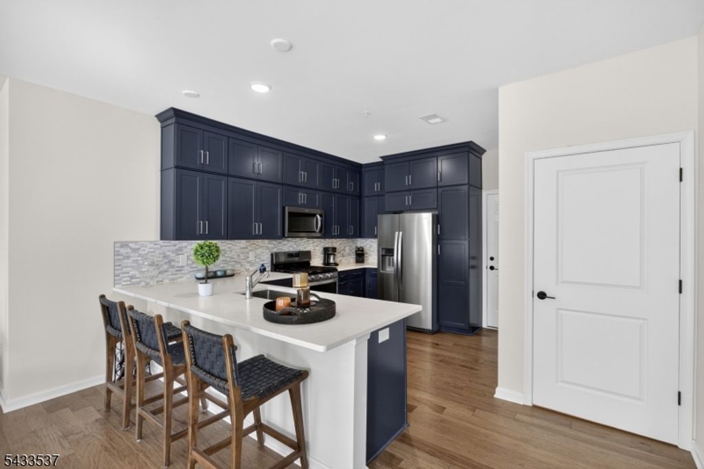 3 Sadie Cir 3105, Union Twp., NJ 07083
