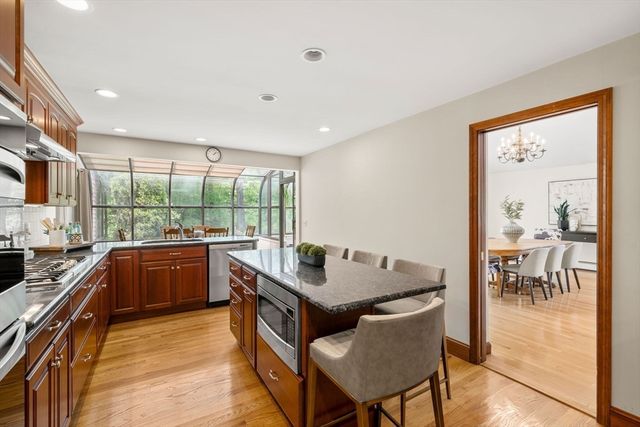 29 Pine Ridge Rd, Stow, MA 01775