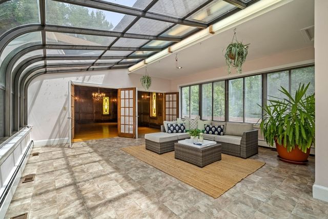 29 Pine Ridge Rd, Stow, MA 01775