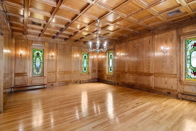 29 Pine Ridge Rd, Stow, MA 01775